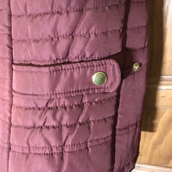 KC Collections Women’s XL Burgundy & Black Reversible Quilted Vest Faux Fur Zip - Picture 11 of 13
